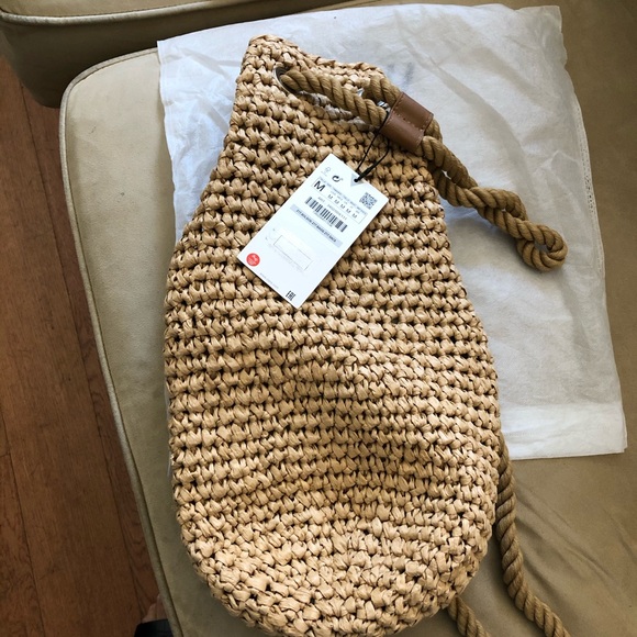 Zara natural woven backpack - Picture 8 of 10